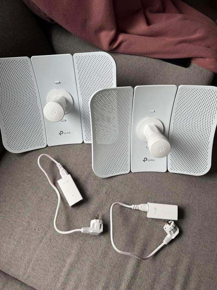 TP-Link CPE710 SET outdoor access point / wifi versterker, Computers en Software, WiFi-versterkers, Zo goed als nieuw, Ophalen of Verzenden