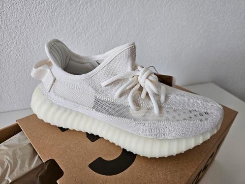 Nieuwe Adidas Yeezy boost 350 v2 Bone (HQ6316) maat 36, Kleding | Heren, Schoenen, Nieuw, Sneakers of Gympen, Wit, Ophalen of Verzenden