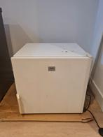 Kleine Zanussi vriezer, Witgoed en Apparatuur, Gebruikt, Minder dan 85 cm, Ophalen of Verzenden, Minder dan 75 liter