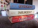 Divergent serie engels (Divergent, insurgent, allegiant), Boeken, Ophalen of Verzenden, Gelezen, Veronica Roth