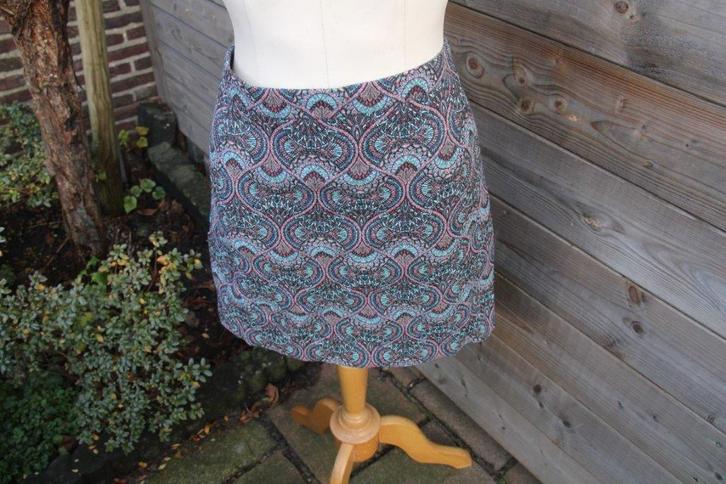 Rok blauw/ roze Sissy Boy mt XL Vaste prijs, Kleding | Dames, Rokken, Zo goed als nieuw, Maat 46/48 (XL) of groter, Blauw, Knielengte