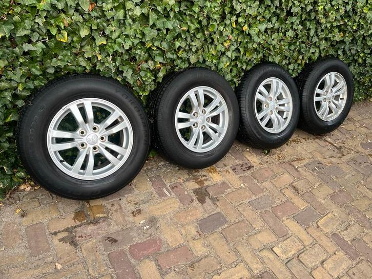 Mitsubishi Outlander Velgen met Banden, Auto-onderdelen, Banden en Velgen, Banden en Velgen, Zomerbanden, 16 inch, 215 mm, Personenwagen