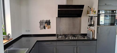 Complete keuken, Huis en Inrichting, Keuken | Complete keukens, Gebruikt, Hoekkeuken, Grijs, Composiet, Ophalen