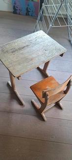 Houten Kindertafeltje en stoeltje kleuter, Kinderen en Baby's, Kinderkamer | Tafels en Stoelen, Ophalen of Verzenden, Gebruikt