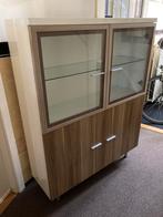 Moderne Vitrinekast met 4 deurtjes, breed 104, diepte 35 cm, Ophalen, Met deur(en), 100 tot 150 cm, 100 tot 150 cm