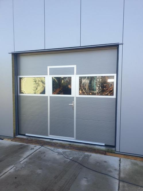 Nieuwe overheaddeur roldeur garagedeur, Doe-het-zelf en Verbouw, Deuren en Horren, Nieuw, Kunststof, Metaal, Ophalen of Verzenden