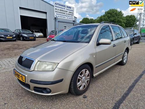 Skoda Fabia Combi 1.2-12V Elegance/Apk 26-02-2026, Auto's, Skoda, Bedrijf, Te koop, Fabia, ABS, Airbags, Airconditioning, Boordcomputer