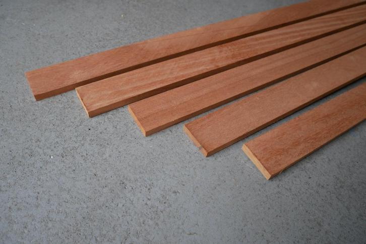 MAHONIE Hardhouten Geschaafde Latten: Scherpste Prijs van NL, Doe-het-zelf en Verbouw, Hout en Planken, Nieuw, Overige typen, Overige houtsoorten