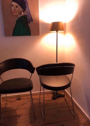 Set Calligaris eetstoelen bruin leer beschikbaar voor biedingen