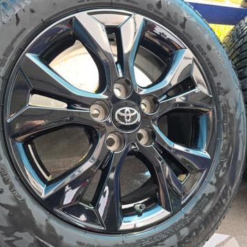 Origineel Toyota Yaris Cross winterset 205-65-16 95H TPMS beschikbaar voor biedingen