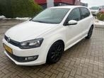 Volkswagen Polo 1.2 TDI CRUISE/AIRCO/LMVELG 55KW BM 2012 Wit, Voorwielaandrijving, 74 pk, 1199 cc, 96 €/maand