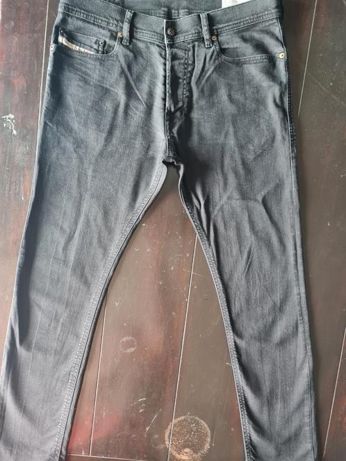 ZGAN ZWARTE DIESEL TEPPHAR SLIM CARROT STRETCH JEANS 32/32!!, Kleding | Heren, Spijkerbroeken en Jeans, Zo goed als nieuw, W32 (confectie 46) of kleiner