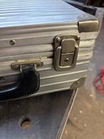Rimowa koffer, Sieraden, Tassen en Uiterlijk, Koffers, Gebruikt, Minder dan 50 cm, Ophalen of Verzenden, Minder dan 35 cm