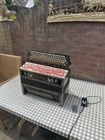 Zelfspelende accordeon, Muziek en Instrumenten, Overige formaten, Toetsaccordeon, Zo goed als nieuw, Ophalen