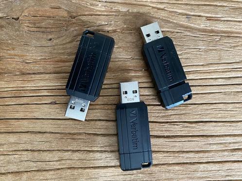 ***Verbatim*** USB-sticks – 8GB per stuk - NIEUW - 3 stuks, Diversen, Schoolbenodigdheden, Nieuw, Ophalen of Verzenden
