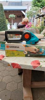 Te koop complete met oplaadbare accu gardena struiken schaar, Ophalen, Zo goed als nieuw, Elektrisch