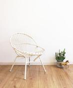 Wit vintage rotan stoeltje, Rohe? Rieten retro fauteuil, Huis en Inrichting, Stoelen, Ophalen, O, Rotan, rohe, retro, vintage,
