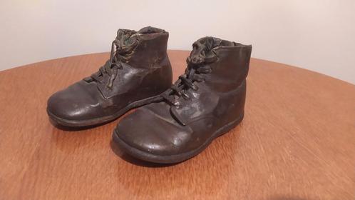 Vintage Bronzen Kinderschoentjes, Antiek en Kunst, Antiek | Koper en Brons, Brons, Ophalen of Verzenden