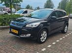 Ford Kuga 1.6  2013 Zwart, Auto's, 1596 cc, 15 km/l, Stoelverwarming, 4 cilinders