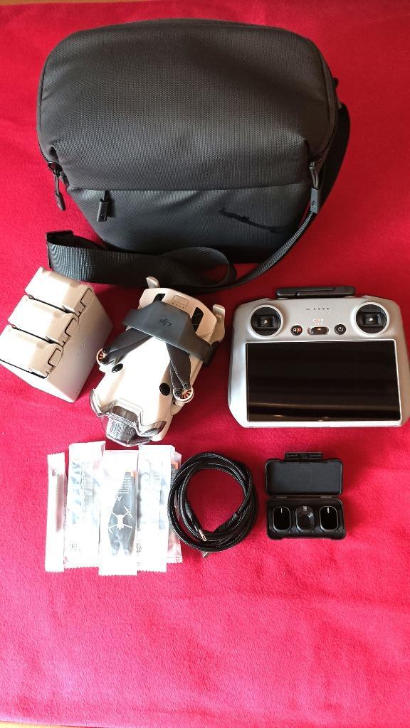 DJI Mini 4 Pro Fly More Smart Controller Div Extra,s, 750€, Audio, Tv en Foto, Drones, Zo goed als nieuw, Drone met camera, Ophalen of Verzenden