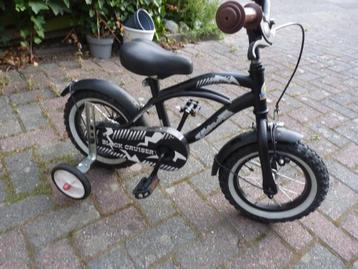 12inch stoer leerfietsje Z.G.A.N €55,00  beschikbaar voor biedingen