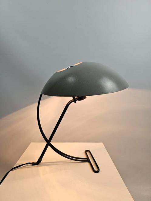 NB 100 model tafellamp van Louis Kalff, Huis en Inrichting, Lampen | Tafellampen, Gebruikt, Minder dan 50 cm, Ophalen of Verzenden