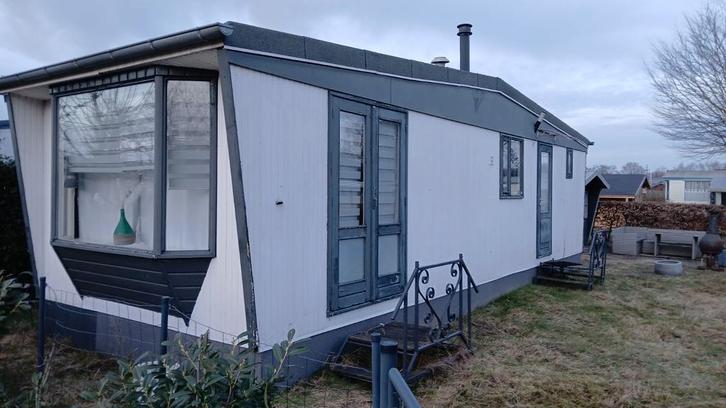 Stacaravans ABI caravan Bürstner lux 1x wintervast, Caravans en Kamperen, Stacaravans, Ophalen