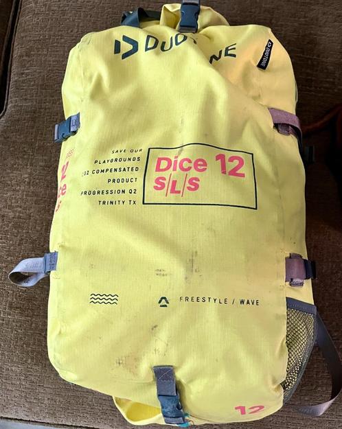 Duotone Dice 2022 SLS van 12M kite geel, yellow mustard, Watersport en Boten, Kitesurfen, Zo goed als nieuw, Kite, 12 m², Geen board
