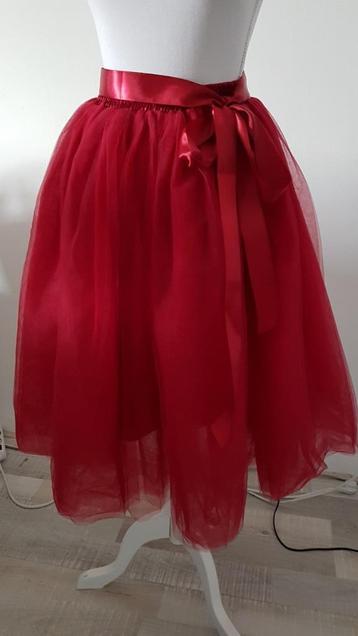 Nieuwe rode petticoat / tutu / tule, 6 lagen + onderrok beschikbaar voor biedingen