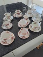 divers servies, Ophalen, Zo goed als nieuw