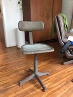 Vintage bureaustoel industrieel, Huis en Inrichting, Bureaustoelen, Ophalen, Gebruikt, Zwart