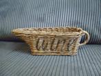 Rattan / riet wijn mandje liggend, Huis en Inrichting, Woonaccessoires | Wijnrekken, Ophalen of Verzenden, Zo goed als nieuw, Minder dan 50 cm