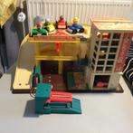 Vintage Fisher Price parkeergarage, garage, 930, Kinderen en Baby's, Speelgoed | Fisher-Price, Ophalen, Gebruikt, Speelset, Met geluid