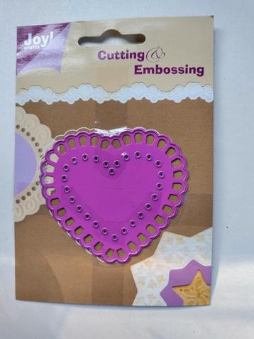 Joy crafts hart cutting embossing  beschikbaar voor biedingen