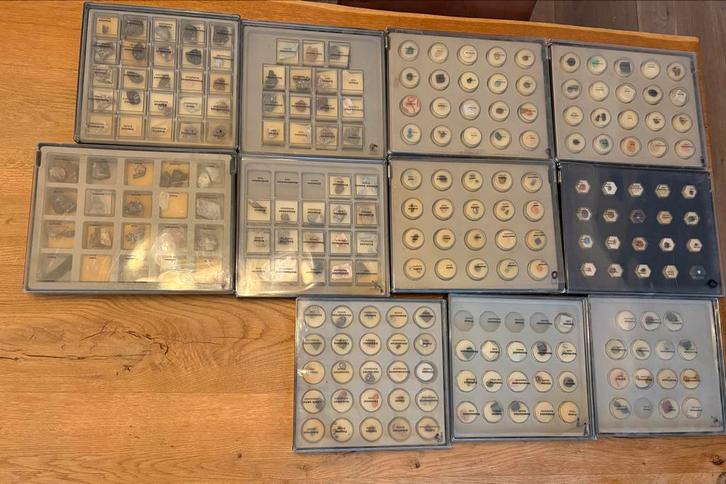 Schatten van de Aarde - 11 dozen (9 compleet), Verzamelen, Mineralen en Fossielen, Mineraal, Ophalen of Verzenden