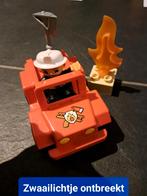 Lego duplo 2xset brandweer met auto. 1x ontbreekt zwaailicht, Duplo, Ophalen of Verzenden, Zo goed als nieuw