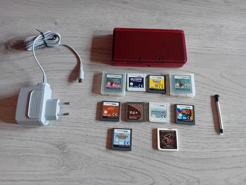 Nintendo 3DS. Met 11 spellen., Spelcomputers en Games, Spelcomputers | Nintendo 2DS en 3DS, Gebruikt, 3DS, Rood, Met games, Ophalen of Verzenden