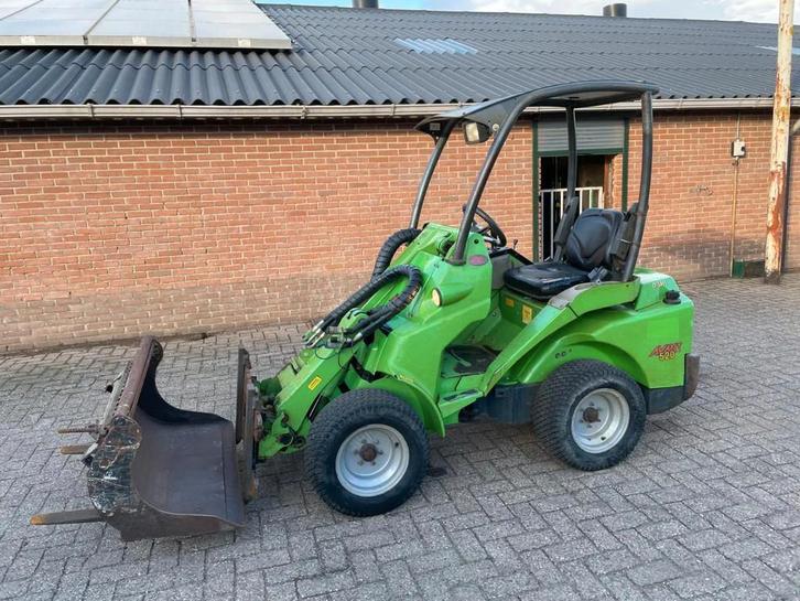 Avant 520 (bj 2008), Zakelijke goederen, Machines en Bouw | Kranen en Graafmachines, Wiellader of Shovel