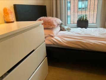 1 persoonsbed IKEA zwart eikenfineer beschikbaar voor biedingen