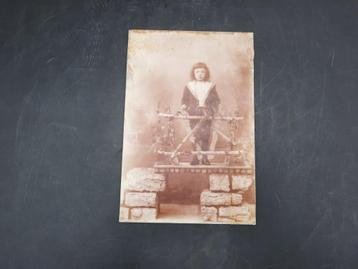 oud melkglazen plaatje met fotoafdruk, eind 1800 beschikbaar voor biedingen