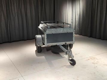 Nette powertrailer bagagewagen. Nieuwe banden beschikbaar voor biedingen