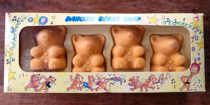 4 stuks Beren zeepjes in doos, Antiek en Kunst, Curiosa en Brocante, Ophalen of Verzenden