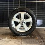 Volkswagen caddy 205/60 R16 nokian winterbanden, Auto-onderdelen, Banden en Velgen, Ophalen, 16 inch, Band(en), 205 mm