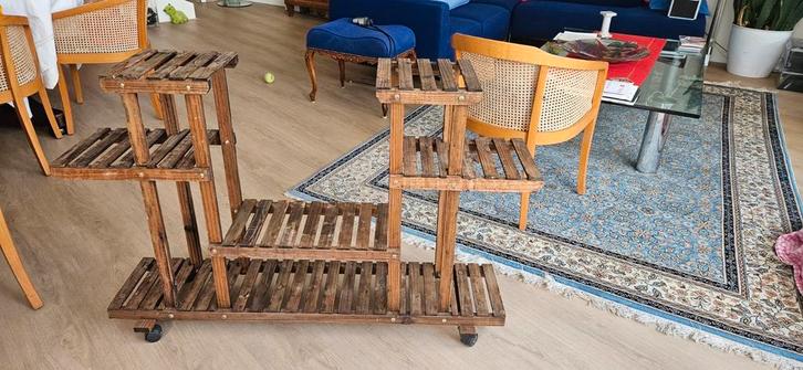 Houten plantenrek plantenstandaard boekenrek op wielen, Huis en Inrichting, Woonaccessoires | Overige, Gebruikt, Ophalen