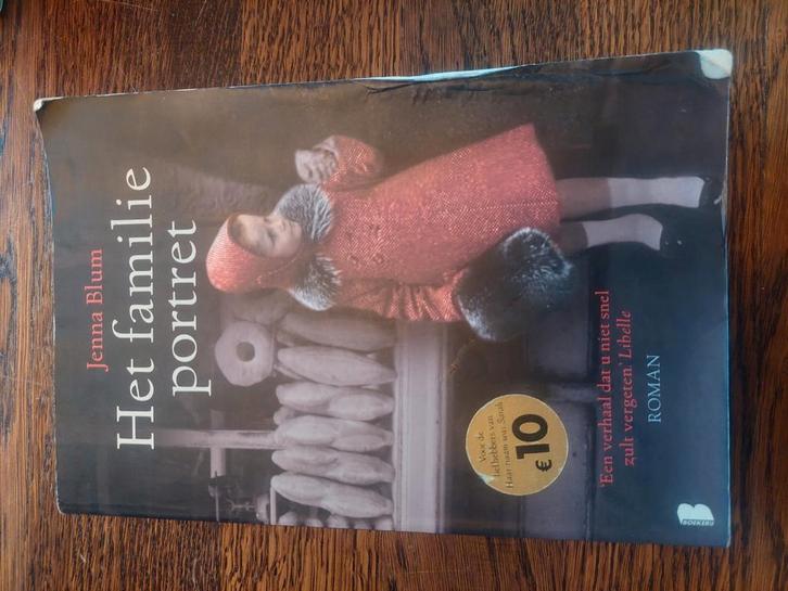 Jenna Blum - Het Familieportret, Boeken, Literatuur, Zo goed als nieuw, Nederland, Ophalen of Verzenden