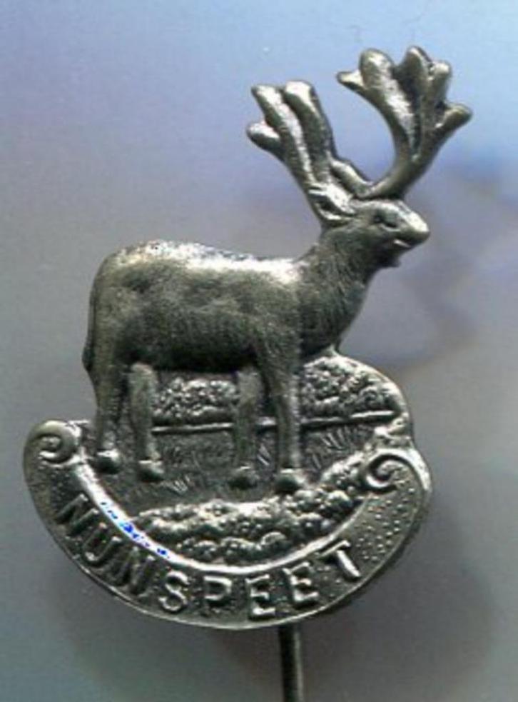 Nunspeet zilverkleurig herten speldje ( U_136 ), Verzamelen, Speldjes, Pins en Buttons, Nieuw, Speldje of Pin, Dier of Natuur