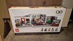 LEGO Queer Eye The Fab 5 Loft (10291) Nieuw en Sealed, Ophalen of Verzenden, Nieuw, Complete set, Lego