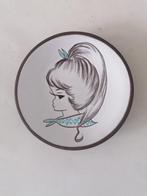 vintage Aalten keramiek wandbord XL 19 cm meisjes hoofd, Antiek en Kunst, Antiek | Keramiek en Aardewerk, Ophalen of Verzenden