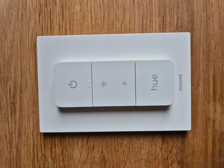 Philips Hue dimmer switch v2, Huis en Inrichting, Lampen | Overige, Zo goed als nieuw, Ophalen of Verzenden