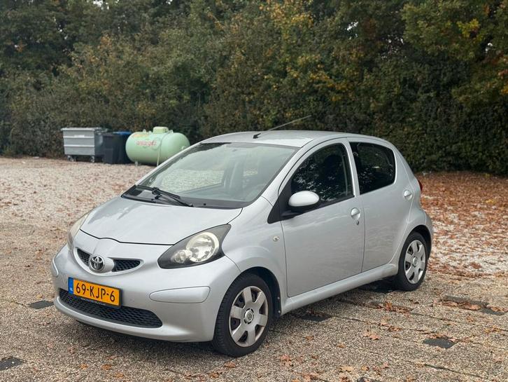 Toyota Aygo 1.0 Vvt-i 5DRS 2007 KM AANTOONBAAR, Auto's, Toyota, Bedrijf, ABS, Airbags, Airconditioning, Centrale vergrendeling